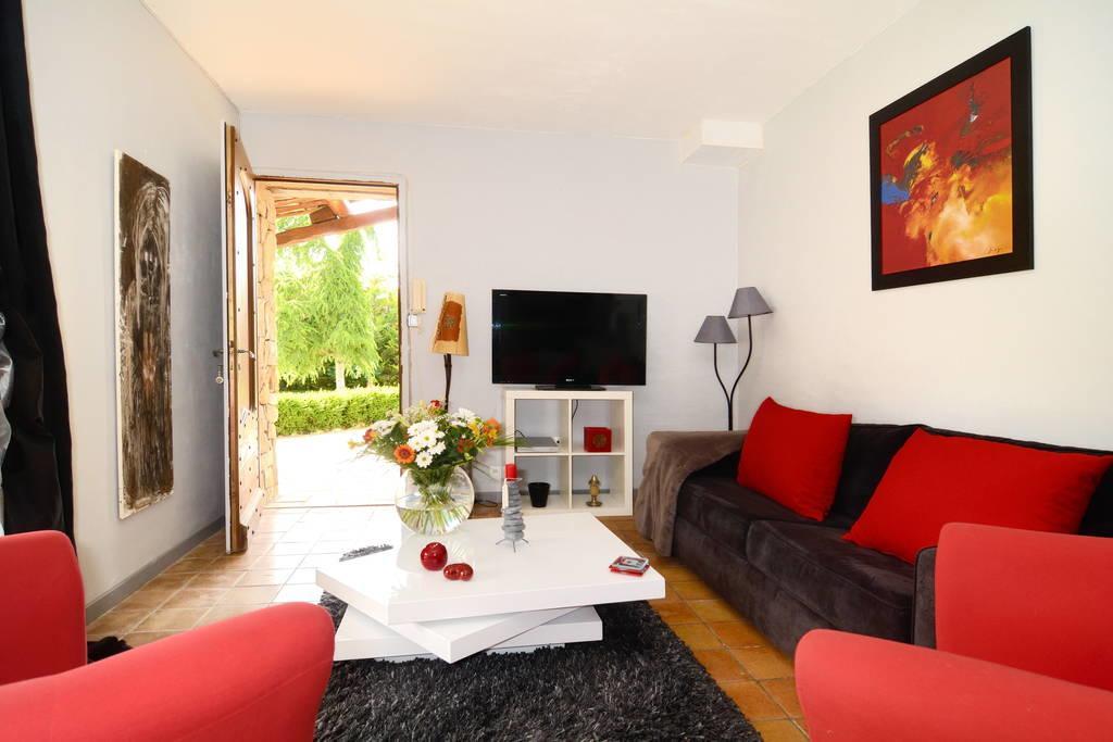 Suite De L'Olivier Au Mas Au Coeur De La Provence &Spa แซ็งต์-กันนาต์ ห้อง รูปภาพ