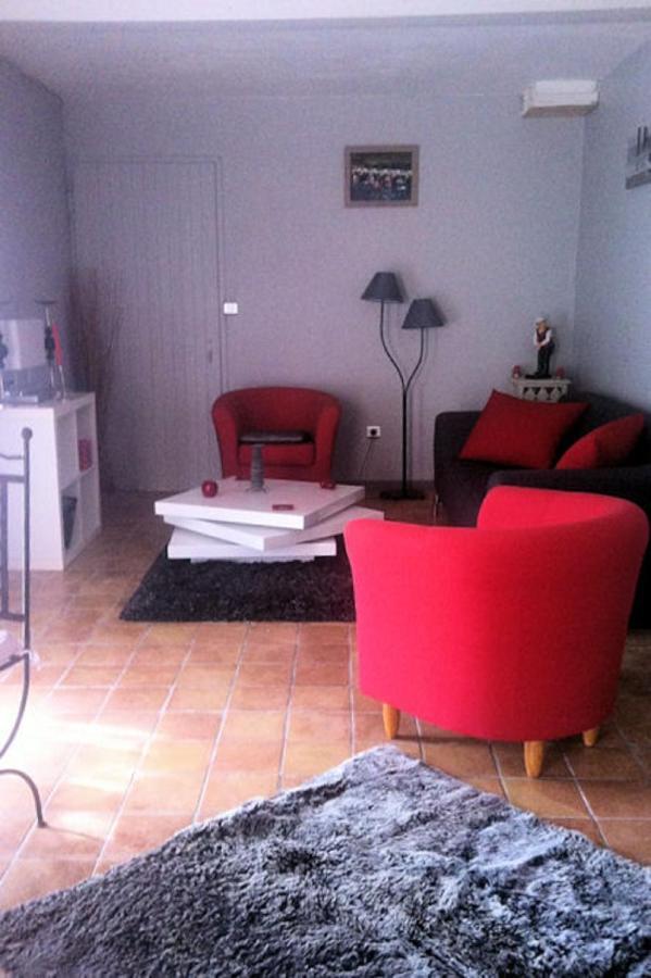 Suite De L'Olivier Au Mas Au Coeur De La Provence &Spa แซ็งต์-กันนาต์ ห้อง รูปภาพ