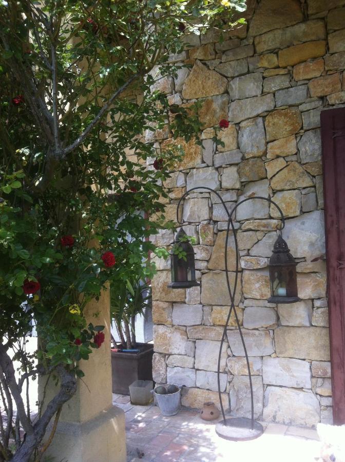 Suite De L'Olivier Au Mas Au Coeur De La Provence &Spa แซ็งต์-กันนาต์ ห้อง รูปภาพ
